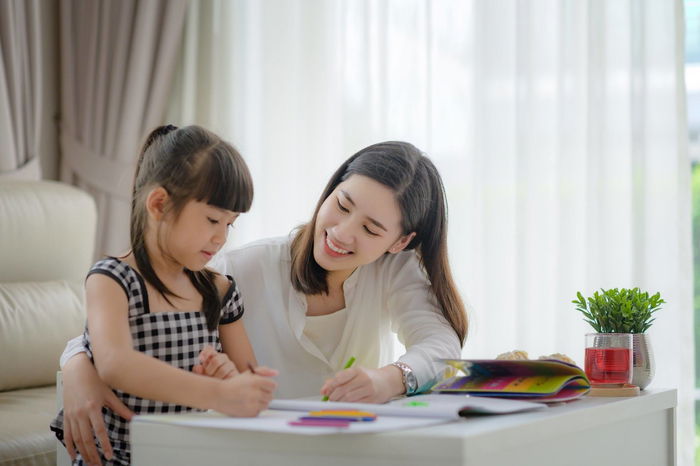 Dukung Langkah Eksplorasi Si Buah Hati di Usia Toddler dan Prasekolah