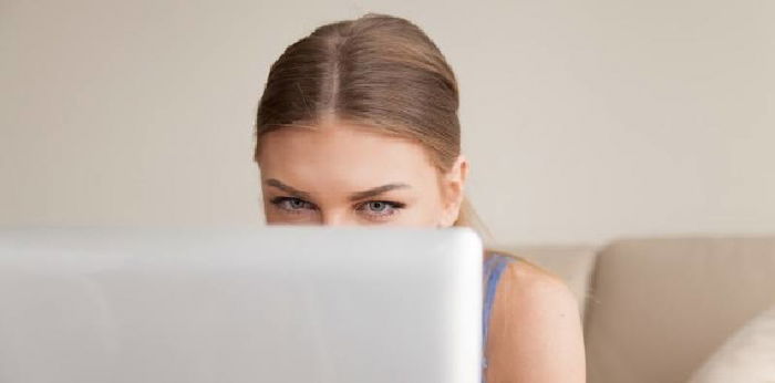 Waspada Dampak Nonton Film Porno, Bisa Bikin Kecanduan Bahkan Depresi!