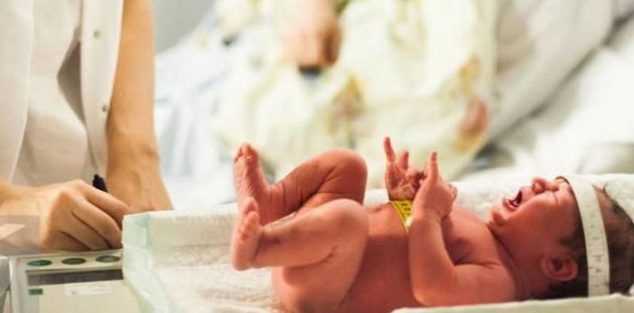 Peristiwa Langka! Ibu Melahirkan Bayi seberat 5,6 Kilogram, Mengapa Bisa Terjadi?