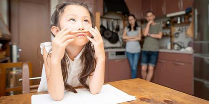 5 Tips Memotivasi Anak yang Malas Sekolah, Coba Terapkan Bun!