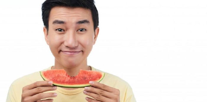 9 Manfaat Semangka untuk Pria, Tingkatkan Gairah Suami di Ranjang!