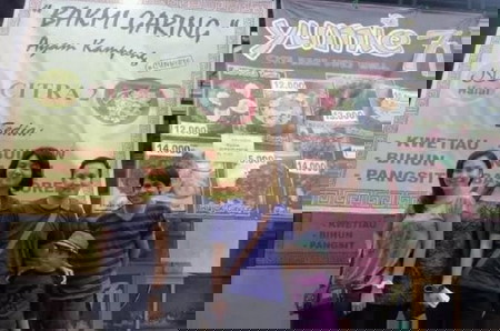 10 Artis Ini Berjualan Kaki Lima, Pantang Gengsi Cari Rezeki!