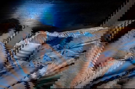 darius tatap mesra donna saat tidur