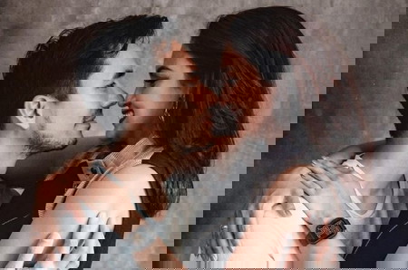 darius tatap mesra donna saat tidur