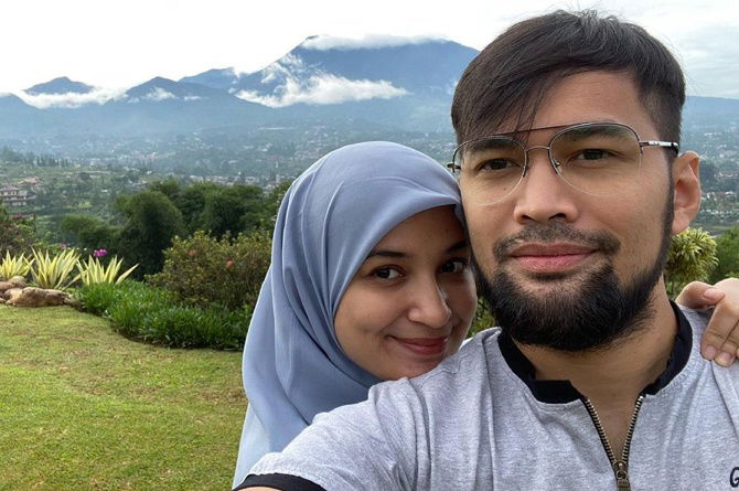10 Joke Bapak-Bapak ala Teuku Wisnu, Receh Tapi Kocak!