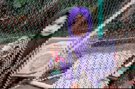 Terkena Pecahan Kaca, Putri Oki Setiana Dewi Dilarikan ke UGD