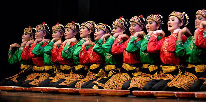 Mengenal Tari Saman, Tarian Suku Gayo yang Melambangkan Persatuan