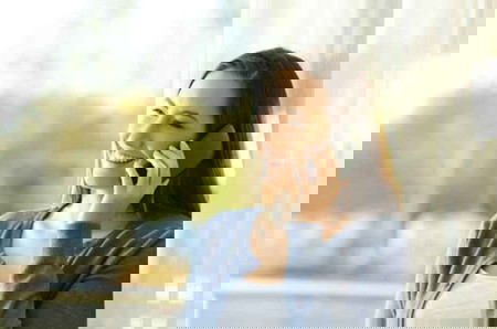 Bikin Tak Percaya Diri, Kenali 10 Penyebab Jerawat di Pipi dan Cara Mengatasinya