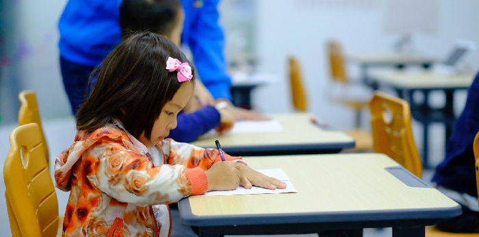 5 Cara Mengatasi Kesulitan Anak dalam Belajar Membaca