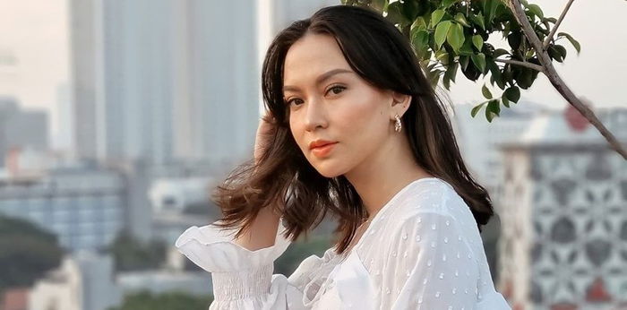 Kisah Karina Nadila Tidak Pernah Bertemu Ayah Kandung, "Tahu Ceritanya dari Kecil"