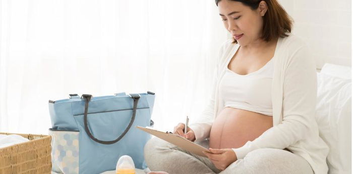 Persiapan Hospital Bag untuk Melahirkan, 9 Barang Ini Wajib Ada!