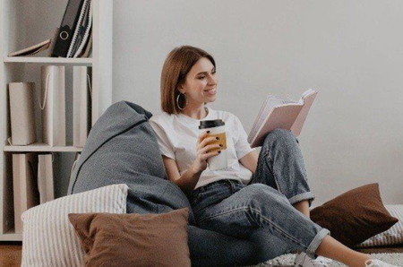 Tips memilih dan rekomendasi rak buku minimalis modern