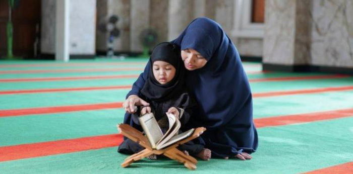 Bacaan Surat Al-Falaq Arab, Latin, dan Terjemahan Lengkap