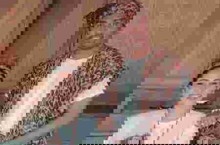 kebahagiaan mutia ayu