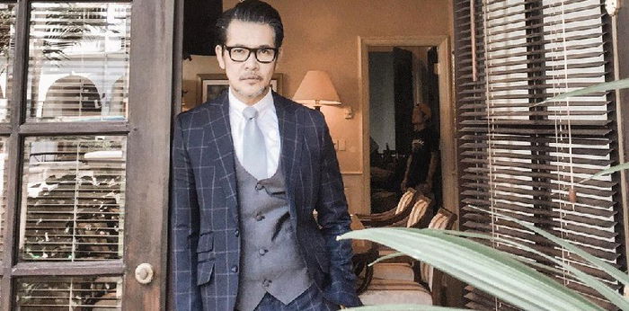 Jarang Terekspos, Intip 9 Potret Rumah Ferry Salim yang Mewah dan Elegan