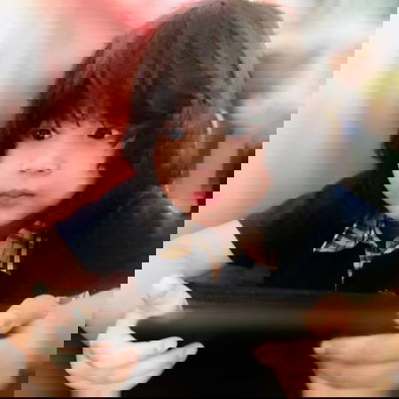 10 Potret Anak Artis Berambut Gondrong yang Menggemaskan