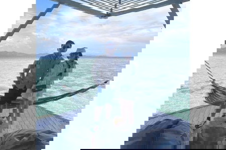 Menanti Anak Pertama, Intip 11 Potret Romantis Lutfi Agizal dan Istri