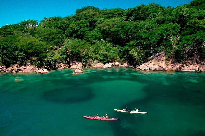 danau terdalam di dunia
