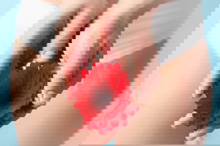 Tidak Percaya Diri Karena Area Bibir Vagina Hitam, Bisa Jadi Ini Penyebabnya