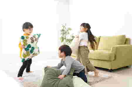 10 Ciri-Ciri Anak Punya Sifat Baik yang Terlihat saat Balita, Cek!