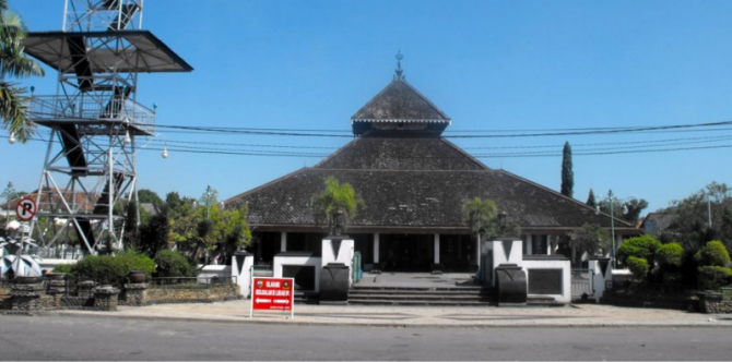 10 Masjid Tertua di Indonesia, Masih Kokoh Hingga saat Ini!