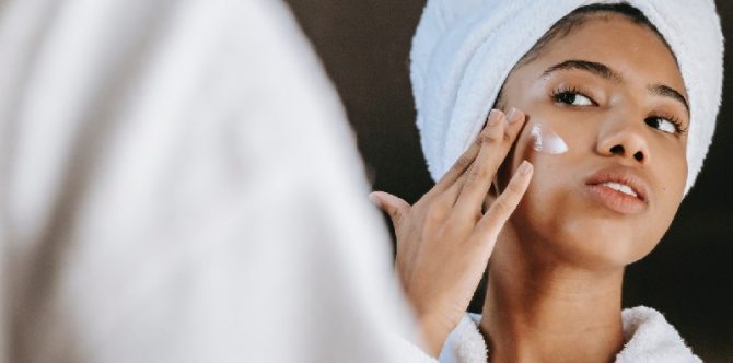 Perbedaan Jenis Kulit di Wajah dan Tubuh serta Tips Merawatnya