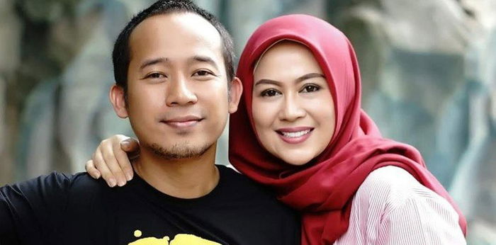 Sewa Bioskop, 7 Momen Kejutan Ulang Tahun Shanty Istri Denny Cagur ke-38 