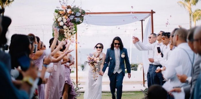 Selamat! Penyanyi Ello Resmi Menikahi Cindy Maria Di Bali