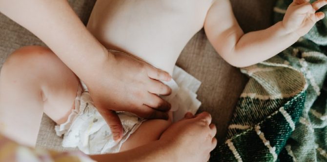 Miris! Tumpukan Sampah Popok Cemari Sungai, Karena Percaya Mitos dan Pamali?