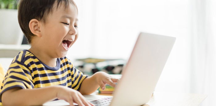 Ini Dia Cara Jitu Manfaatkan Screen Time Sebagai Media Belajar si Kecil!