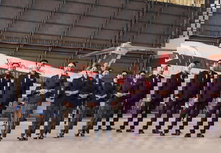 seragam pramugari garuda indonesia
