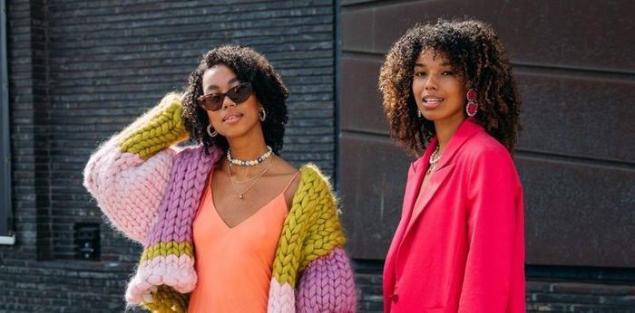 Dopamine Dressing: Tren Fashion 2022 yang Bikin Bahagia!