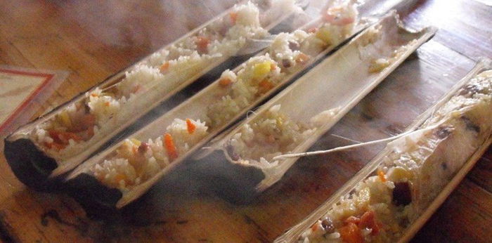 Fakta Nasi Bambu dari Berbagai Daerah dan Cara Membuatnya