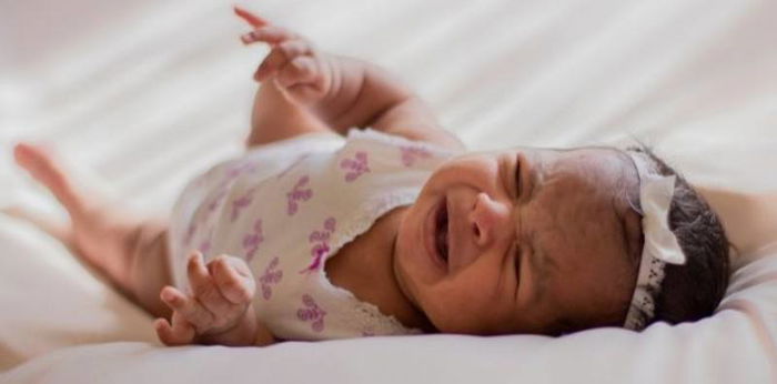 Pentingnya Memahami Refleks Moro, Saat Bayi Mudah Terkejut