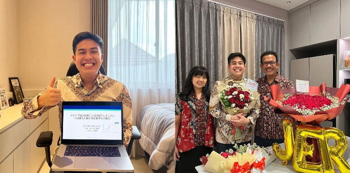 5 Momen Jerome Polin Lulus Kuliah dengan Hasil Memuaskan, Perjuangan Terbayar Lunas!
