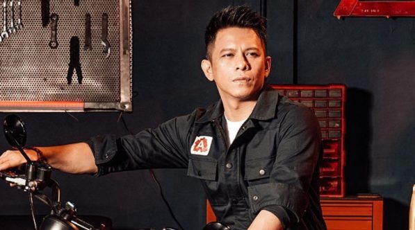 Beredar Kabar Hoaks Ariel Noah Meninggal Dunia, Terlihat Mobil Sport Miliaran Rupiah Ringsek