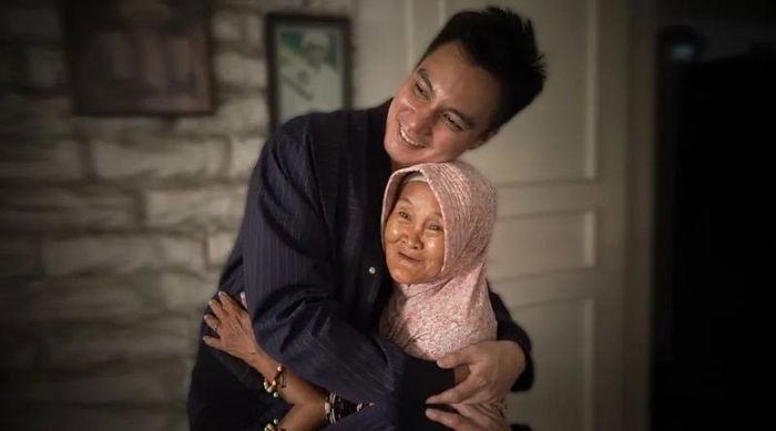 Nenek Iroh Meninggal Dunia, Baim Wong: "Dia bahagia, sudah berada di Taman Surga"