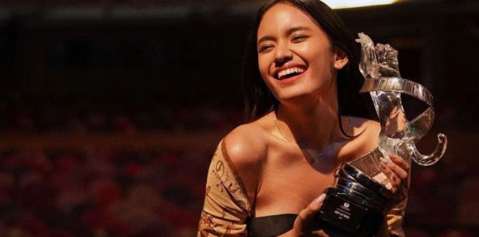 13 Potret Menawan Arawinda Kirana, Pemenang The Asian World Film Festival