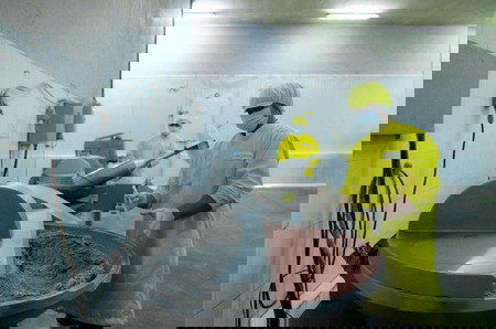 Ruben Onsu baru saja buka pabrik frozen food di daerah Cakung, Jakarta Timur