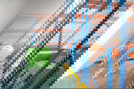 5 Potret Pabrik Ruben Onsu yang Kini Berbisnis Frozen Food