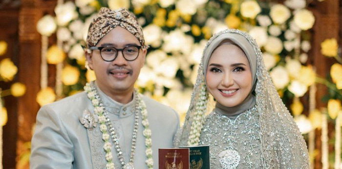 4 Potret Kisah Cinta Rara Nawangsih Pemain 'Ikatan Cinta' yang Baru Saja Menikah