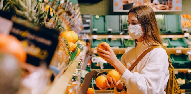 Kasus Menurun, Pemerintah Mulai Wacanakan Perubahan Status Pandemi Jadi Endemi