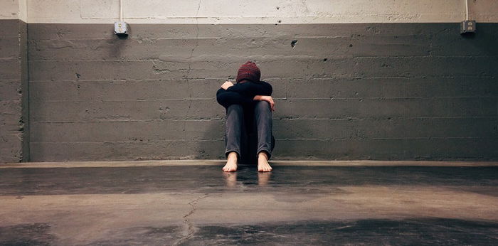 Mengenal Love Bombing, Ungkapan Cinta Manipulatif yang Dilakukan Pasangan