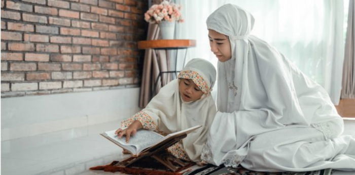 Bacaan Doa Ramadan Hari ke-17 dan Amalan yang Bisa Parents Lakukan