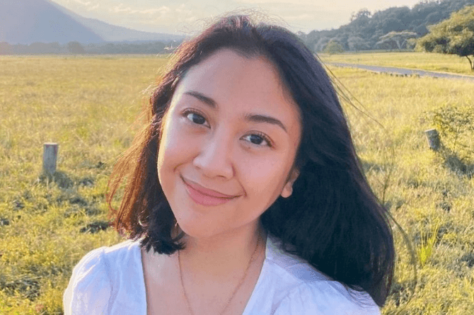 Sherina Munaf Artis Hobi Membaca  