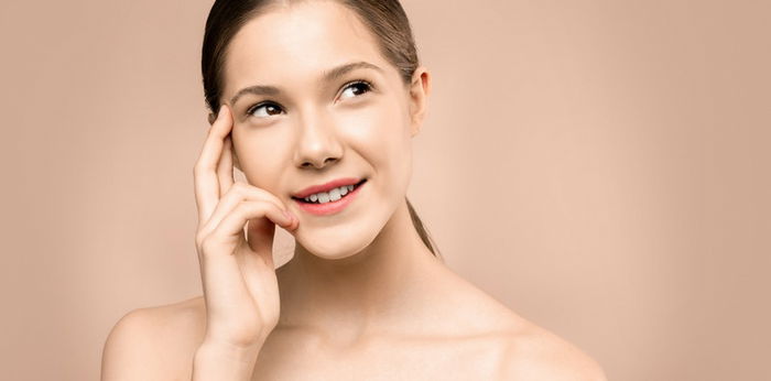 Lawan Penuaan Dini, Begini Cara Memakai Skincare Retinol yang Benar