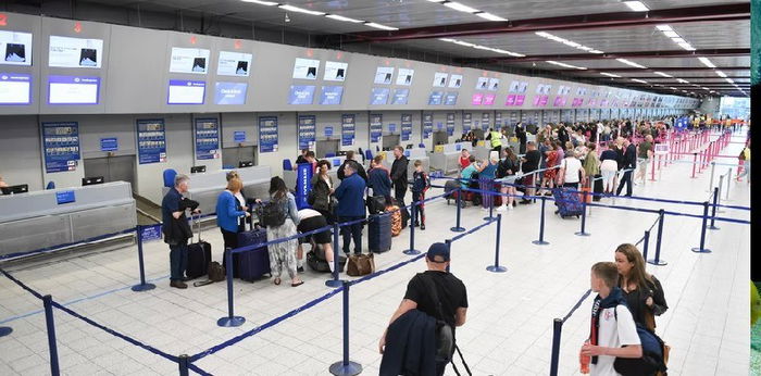 5 Syarat Mudik Lebaran Naik Pesawat Terbaru 2022, Wajib Isi e-Hac di PeduliLindungi!