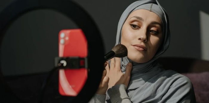 5 Tren Makeup atau Riasan Lebaran yang Diperkirakan Booming Tahun Ini