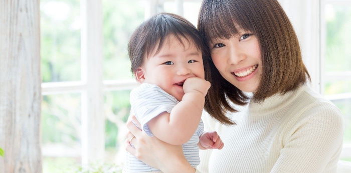Bayi 8 Bulan Belum Tumbuh Gigi, Normalkah?