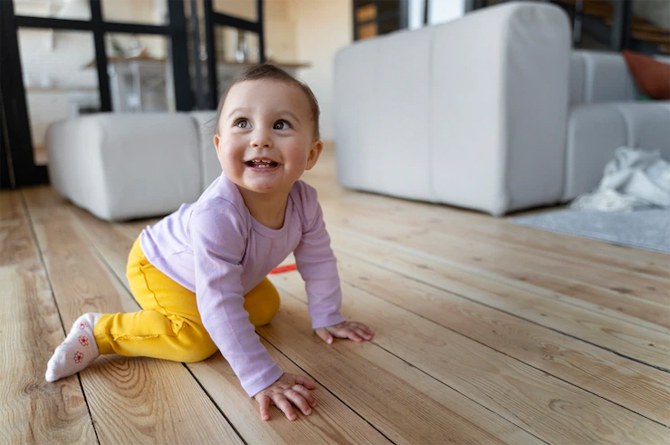 bayi tidak merangkak tapi ngesot
